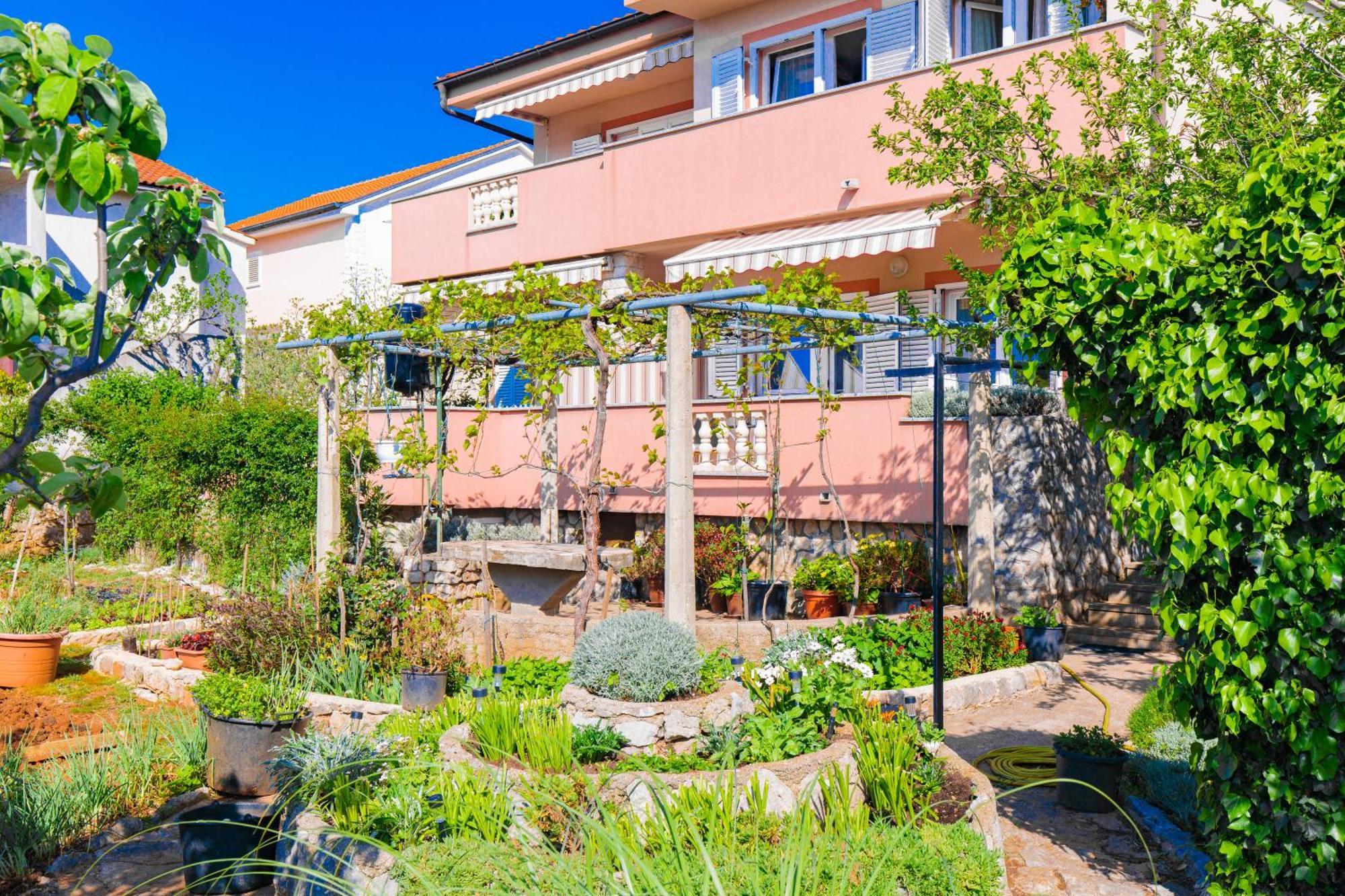 Apartment Todor Krk Town Luaran gambar